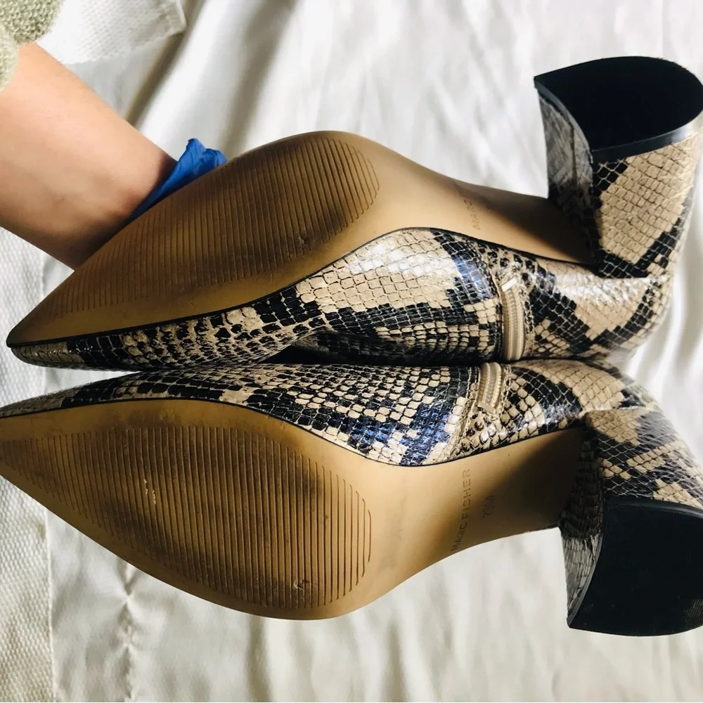 Marc fisher Snakeskin‎ Ankle Boots